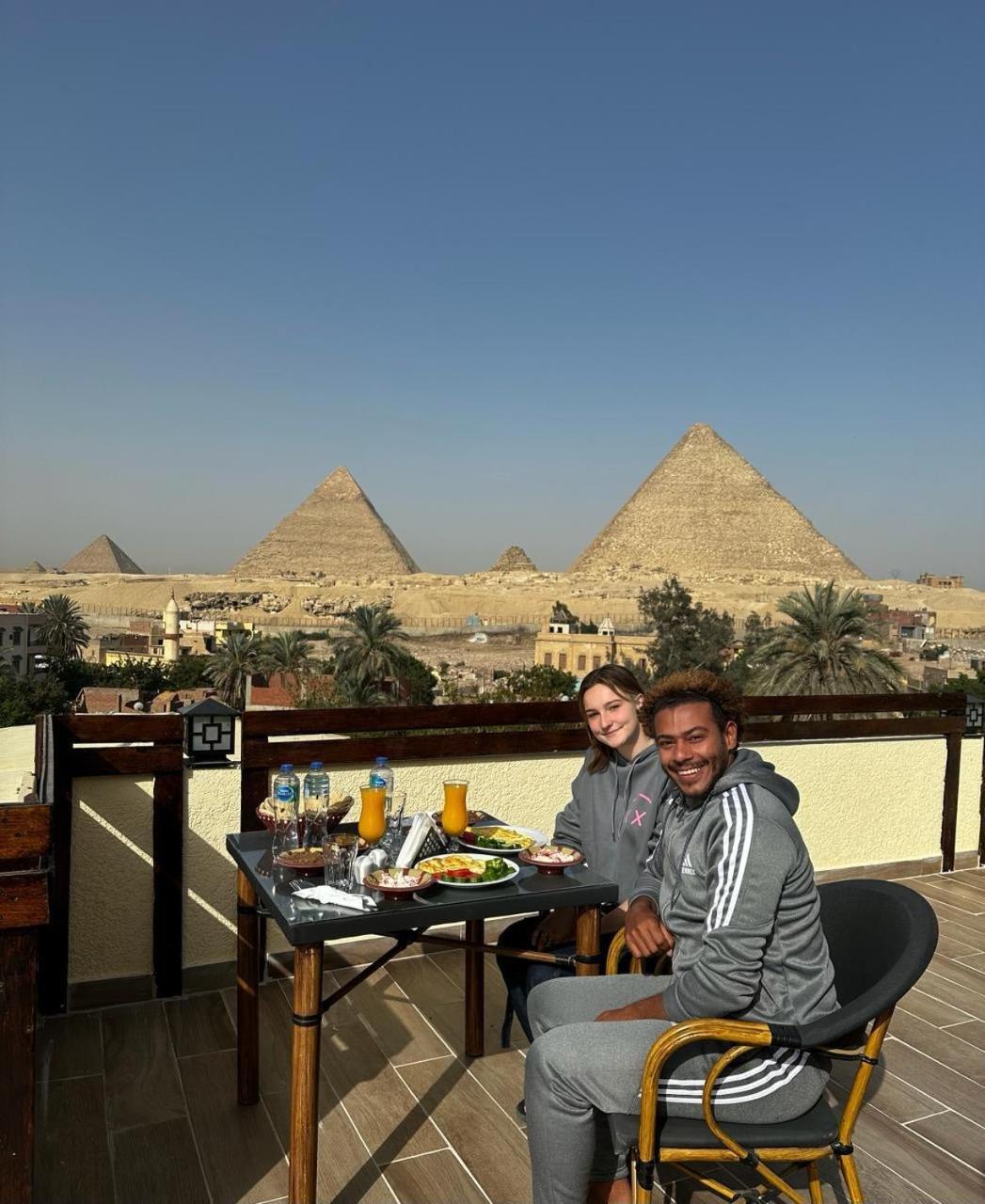 Pyramids Era View Hotel Kafret el-Gabal Exterior photo