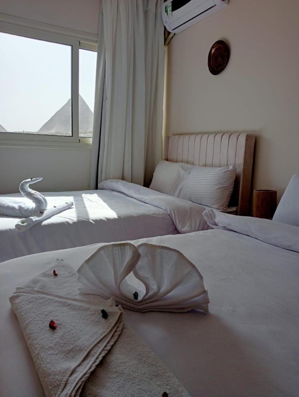 Pyramids Era View Hotel Kafret el-Gabal Exterior photo